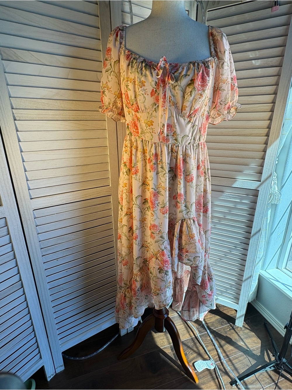 Romantic Ivory High-Low Floral Dress with Pink Roses side zip